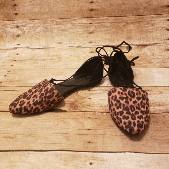 LC Lauren Conrad lace up flats - Picture 6 of 6